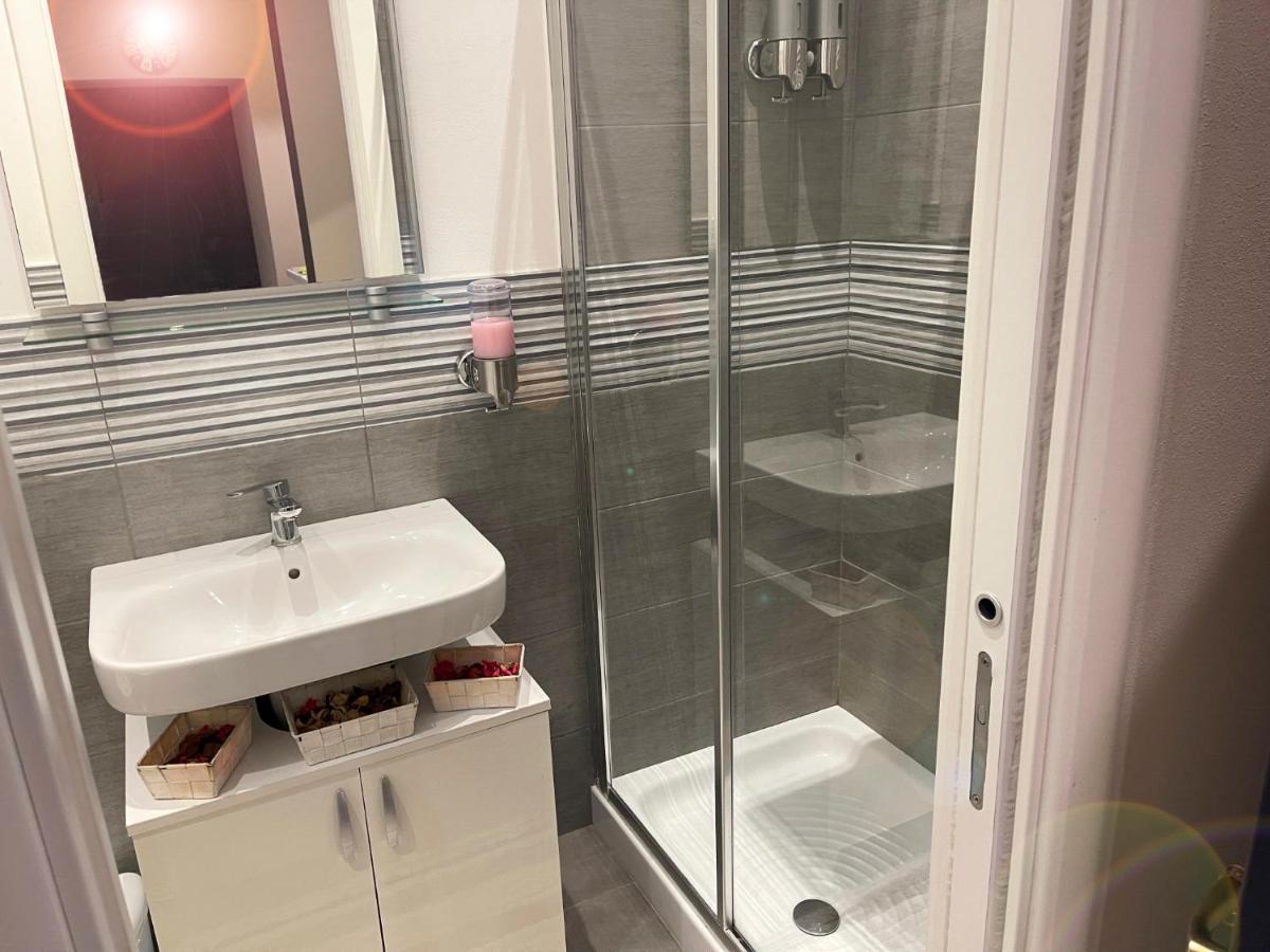 Portamedina House Daire Napoli Dış mekan fotoğraf